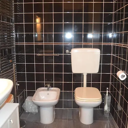 Casa Lory Apartment *